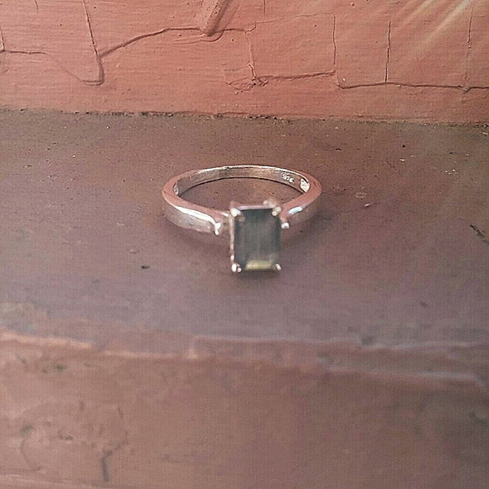 🐰SALE🐰 Handmade Emerald Cut Labradorite Ring